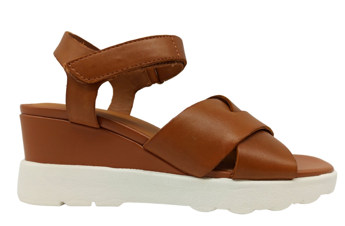 Sandali da per donna con zeppa media e plateau Geox D45G0C scarpe casual pe
